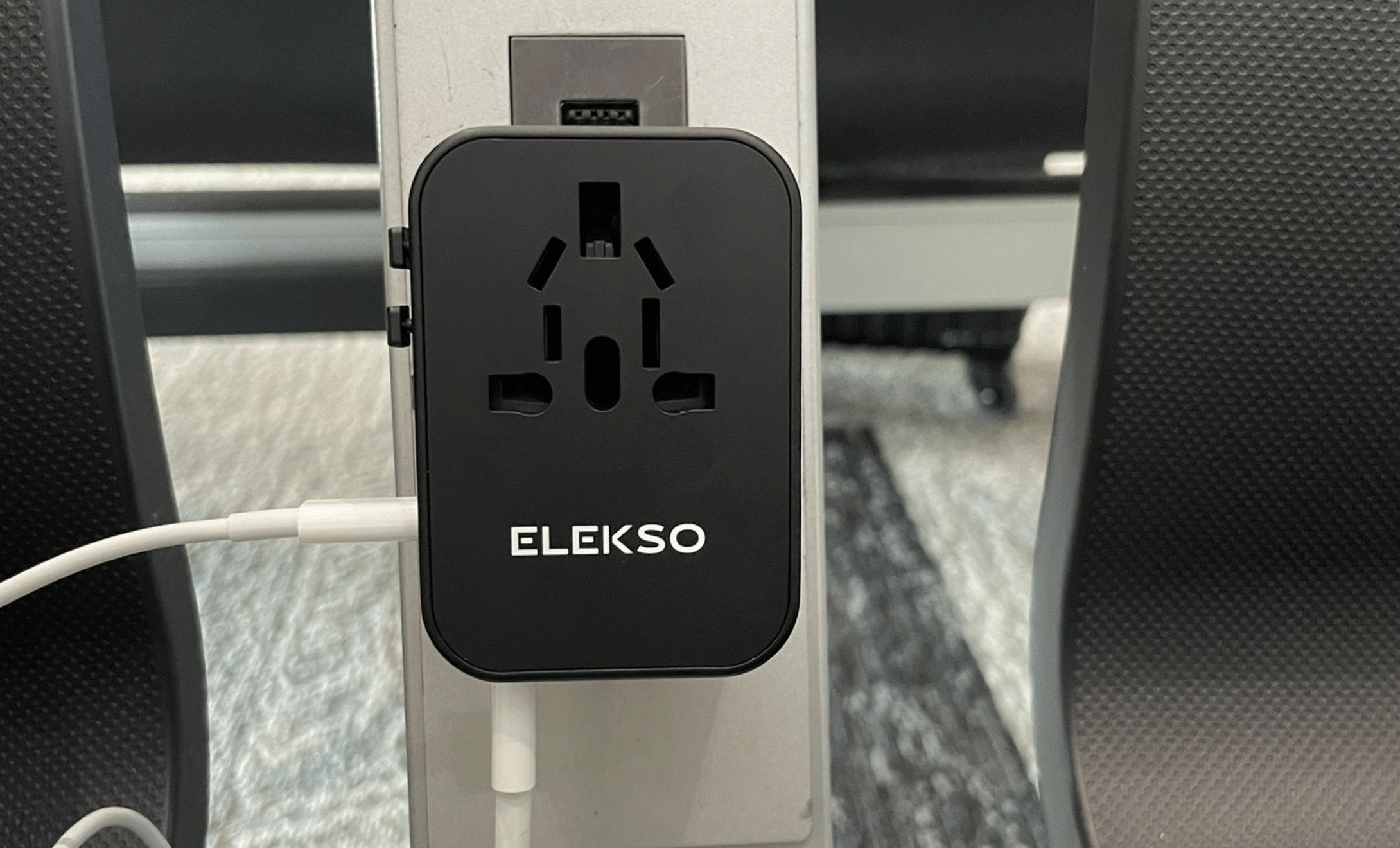 Elekso® 2A3C Fast-Charge Wereldstekker